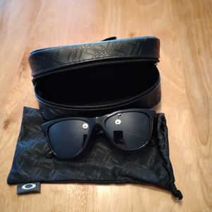 Oakley moonlighter sunglasses